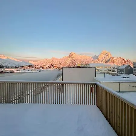 Koselig Toppleilighet Med Fantastisk Utsikt *