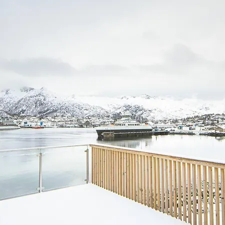 Koselig Toppleilighet Med Fantastisk Utsikt * Svolvaer